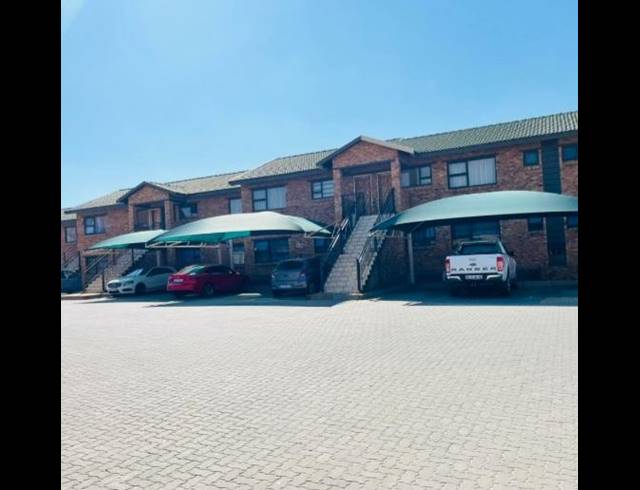 2 BEDROOM APARTMENT FOR SALE IN WITFIELD